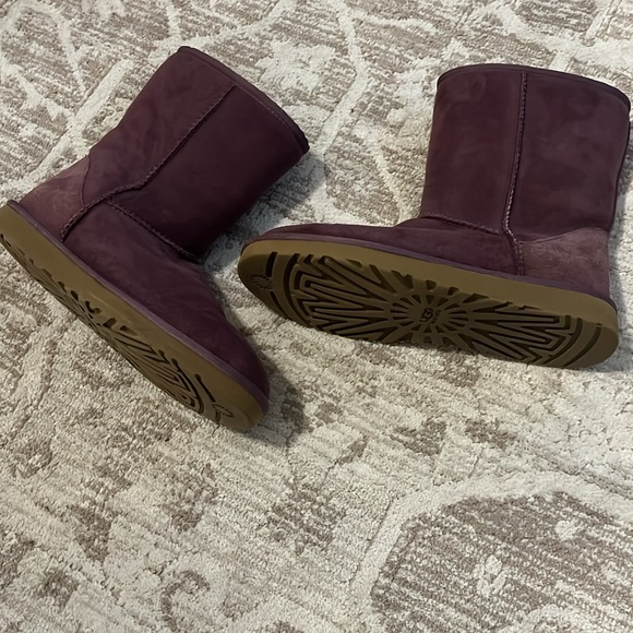 Purple Ugg Boots - Picture 2 of 7